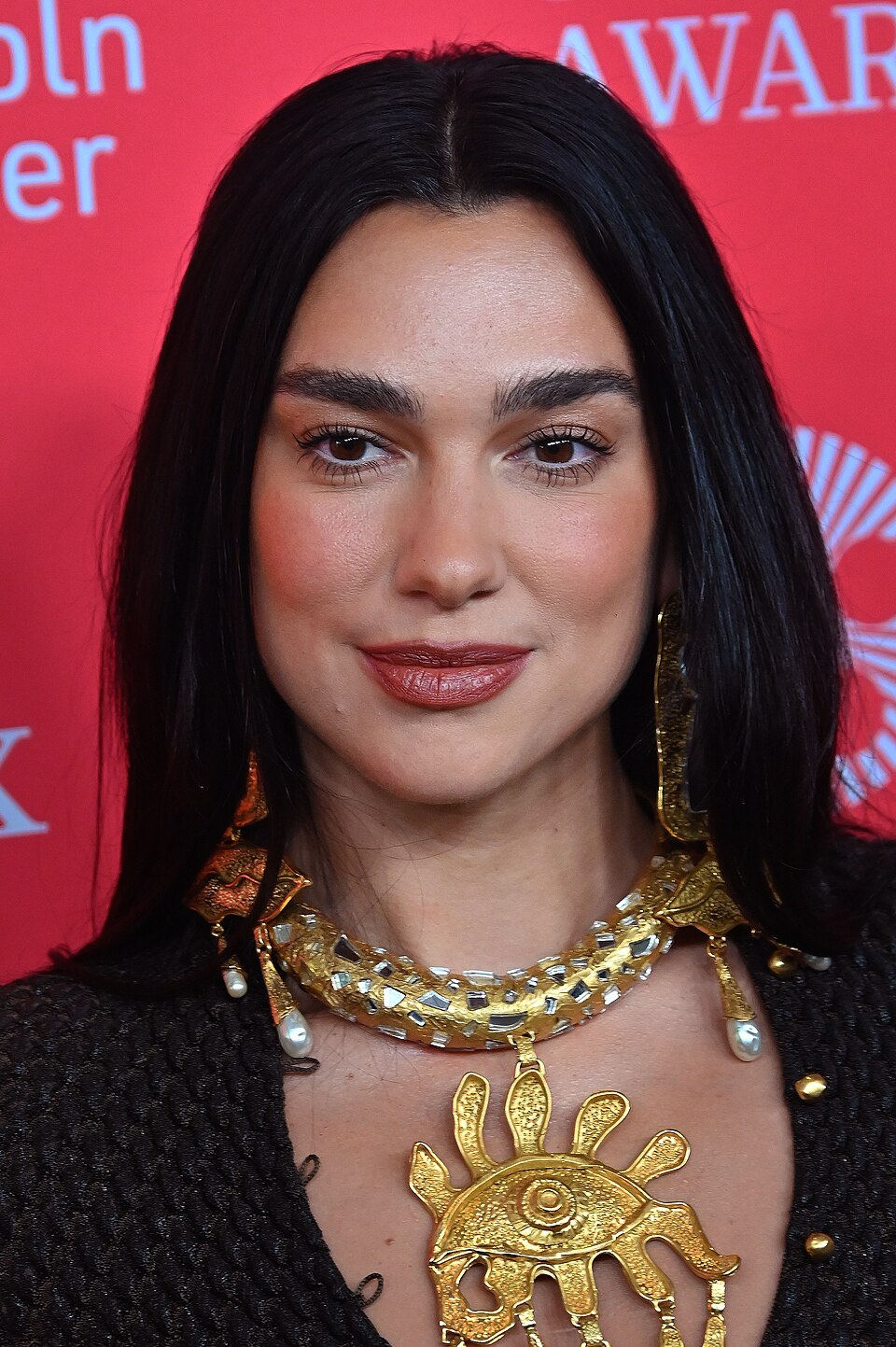 Dua Lipa — artist photo