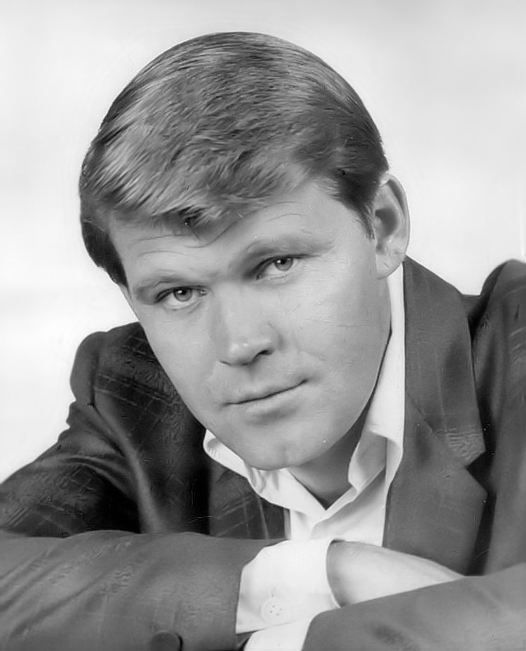 Glen Campbell — artist photo