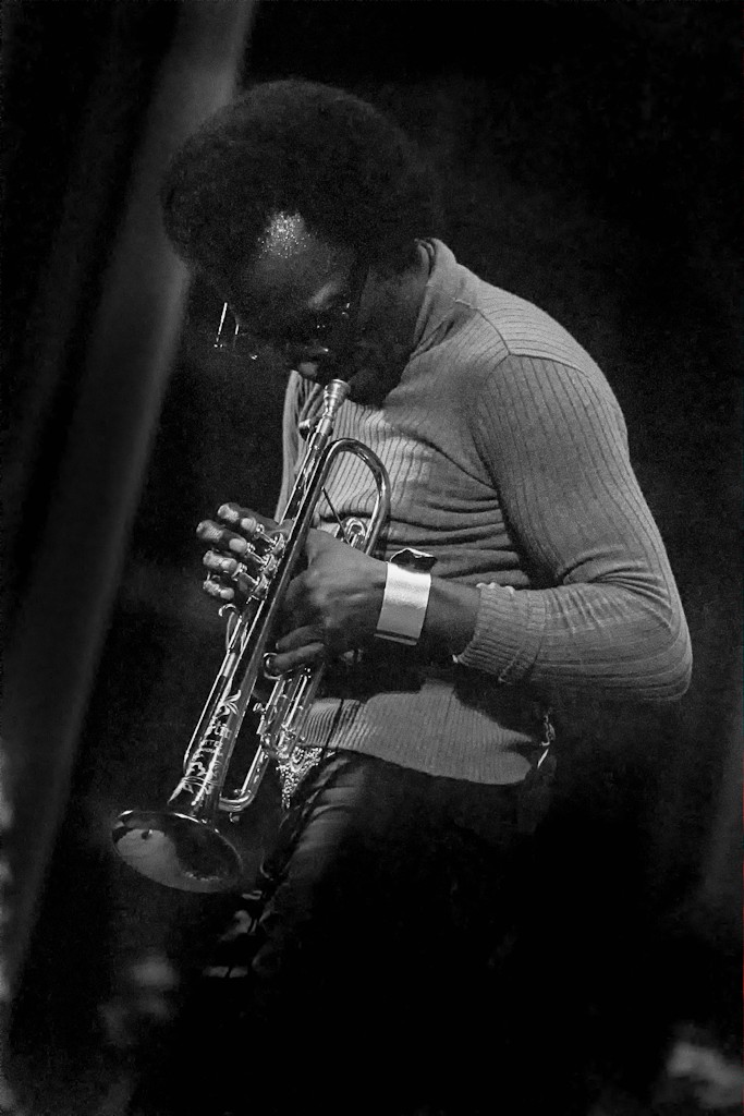 Miles Davis — artist photo